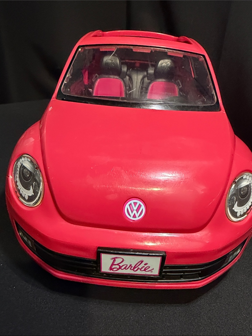 2013 Mattel Barbie Doll Volkswagen VW Hot Pink Beetle Car Bug - Picture 3 of 9